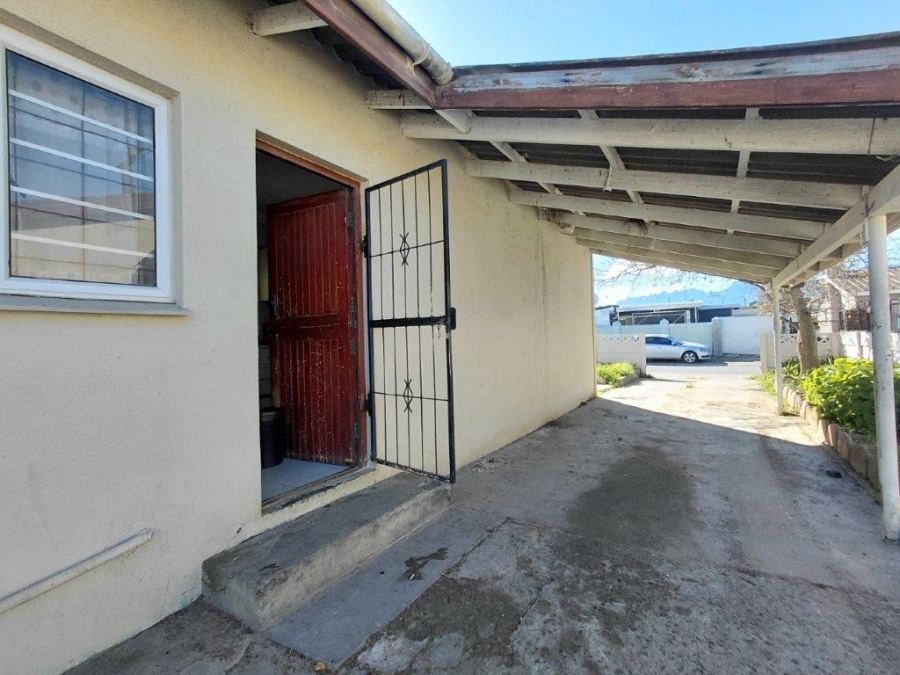 4 Bedroom Property for Sale in Rusthof Western Cape